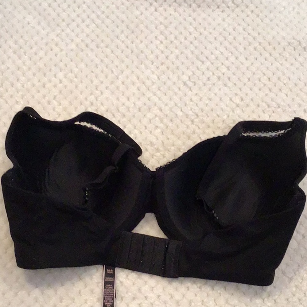Victoria’s Secret bra - Picture 2 of 3